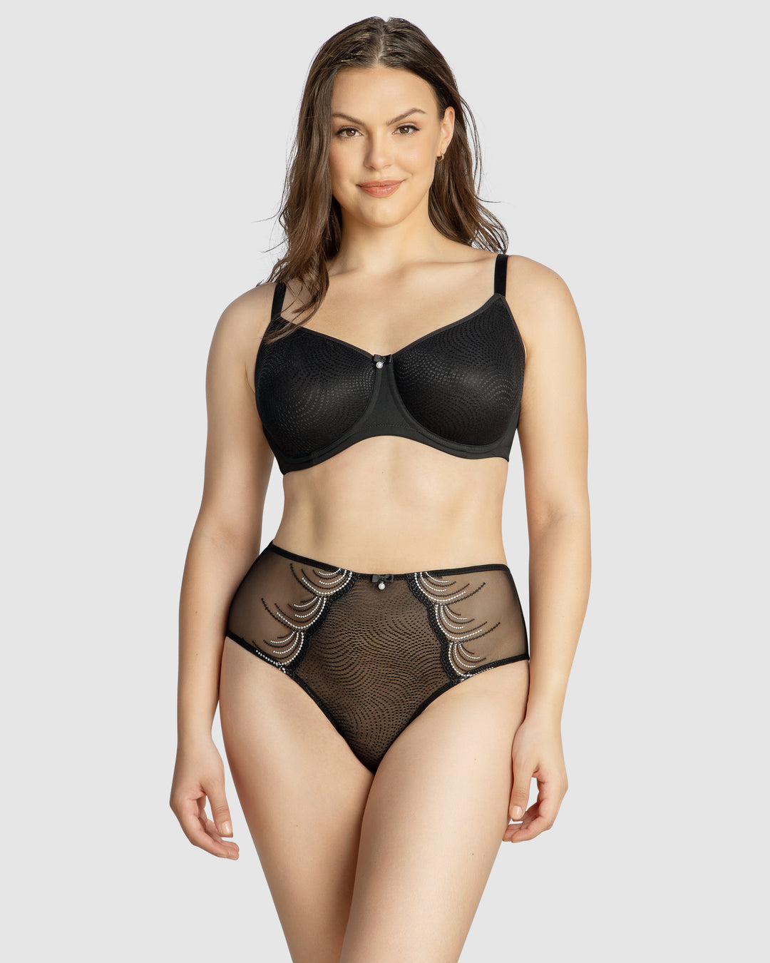 Pearl Underwire Seamless Minimiser Bra-Black-P60921