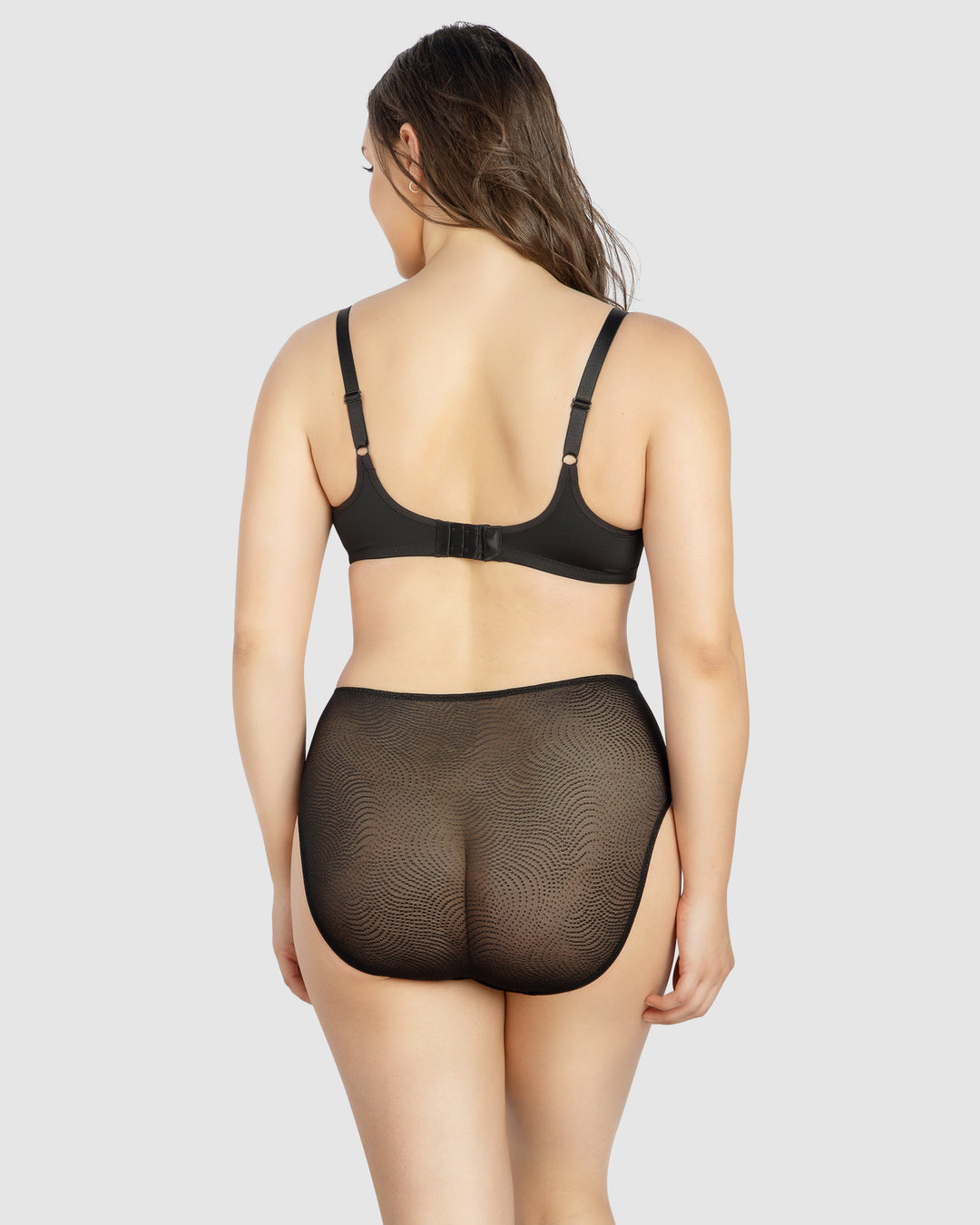 Pearl Underwire Seamless Minimiser Bra-Black-P60921