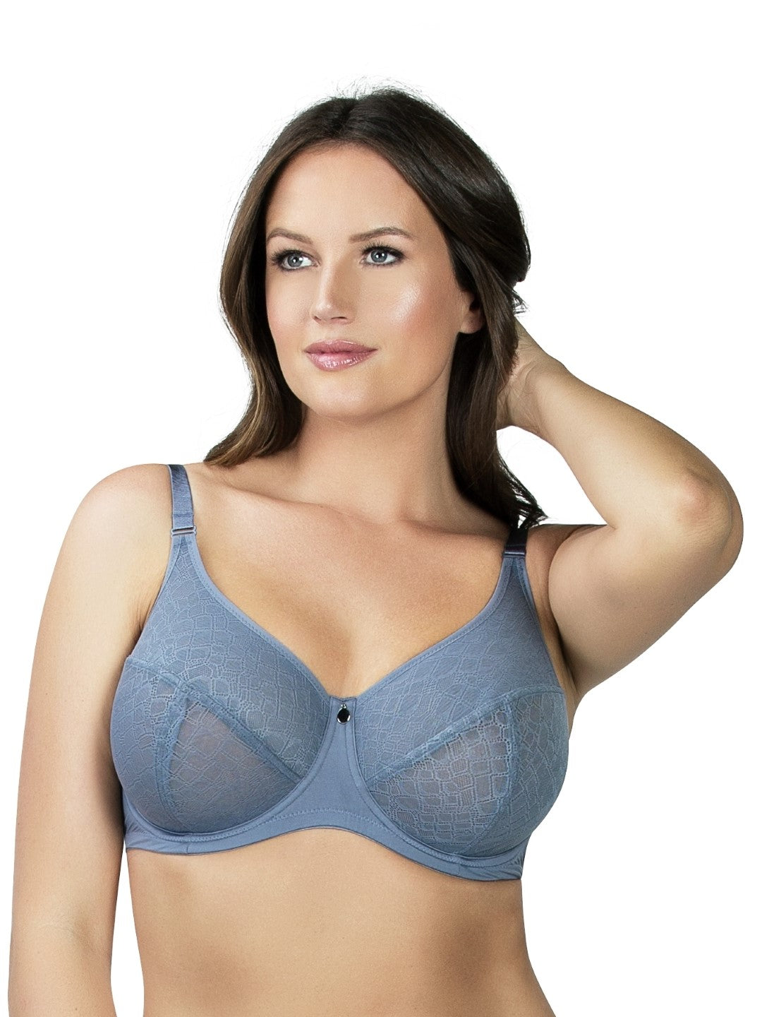 Nati showing us why she loves her Enora Minimizer Bra
